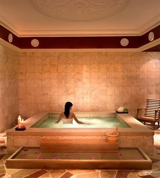 Wynn Macau Hotel 5*,