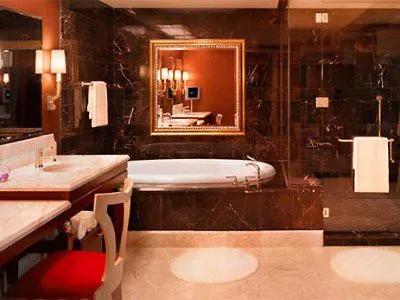 Wynn Macau Hotel 5*,